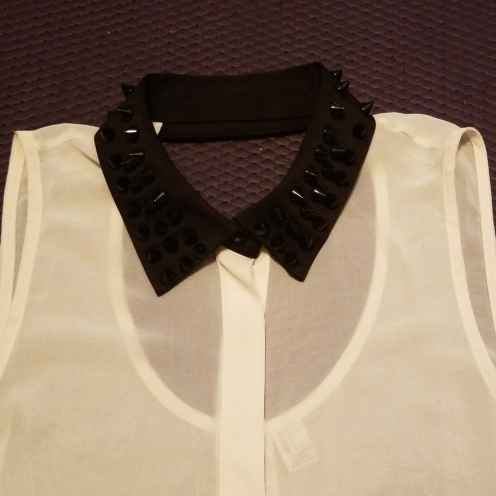 Forever 21 Spiked Collar Blouse